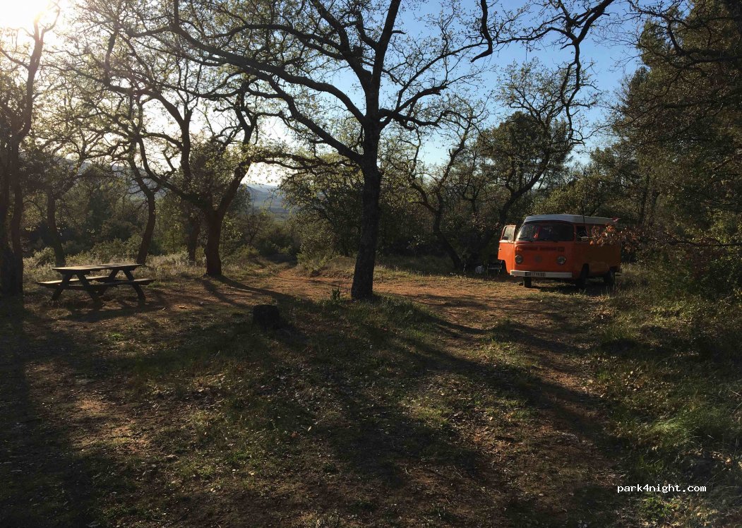 (84400) Villars - Unnamed Road — foto 3