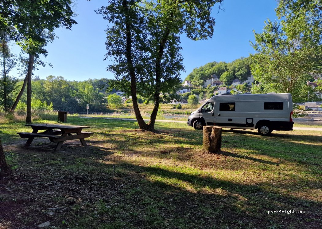 (41400) Montrichard Val de Cher - 90 Route de Tours — foto 3