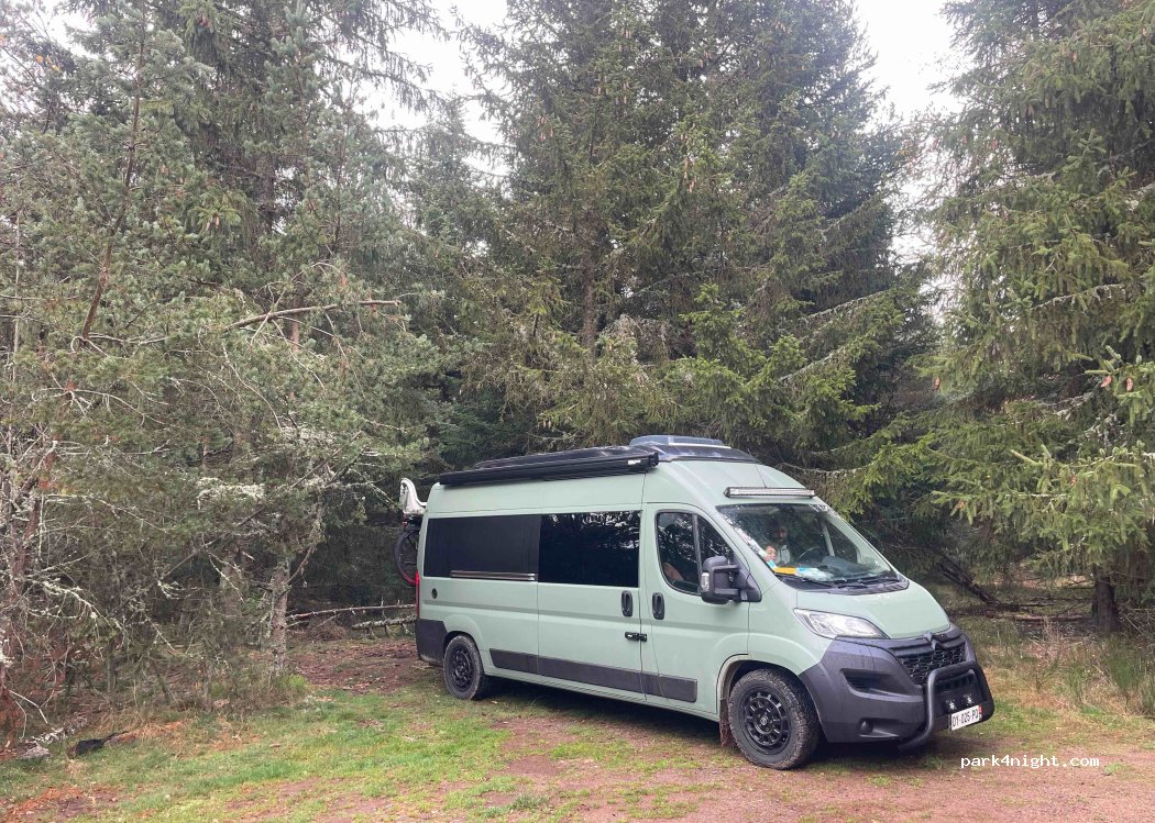 (48700) Monts-de-Randon - Unnamed Road — foto 2