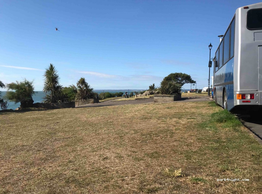 (CT11 8AH) Ramsgate - 34 Winterstoke Crescent — foto