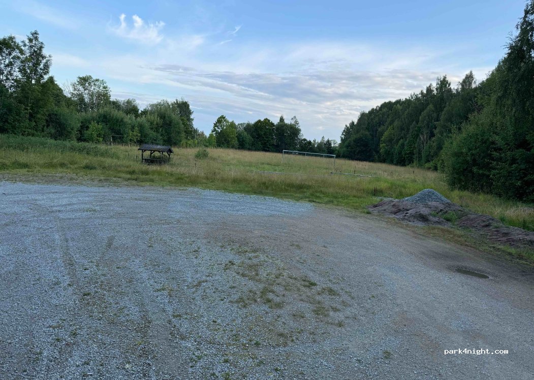 (666 40)  - 15 Skolvägen — foto 3