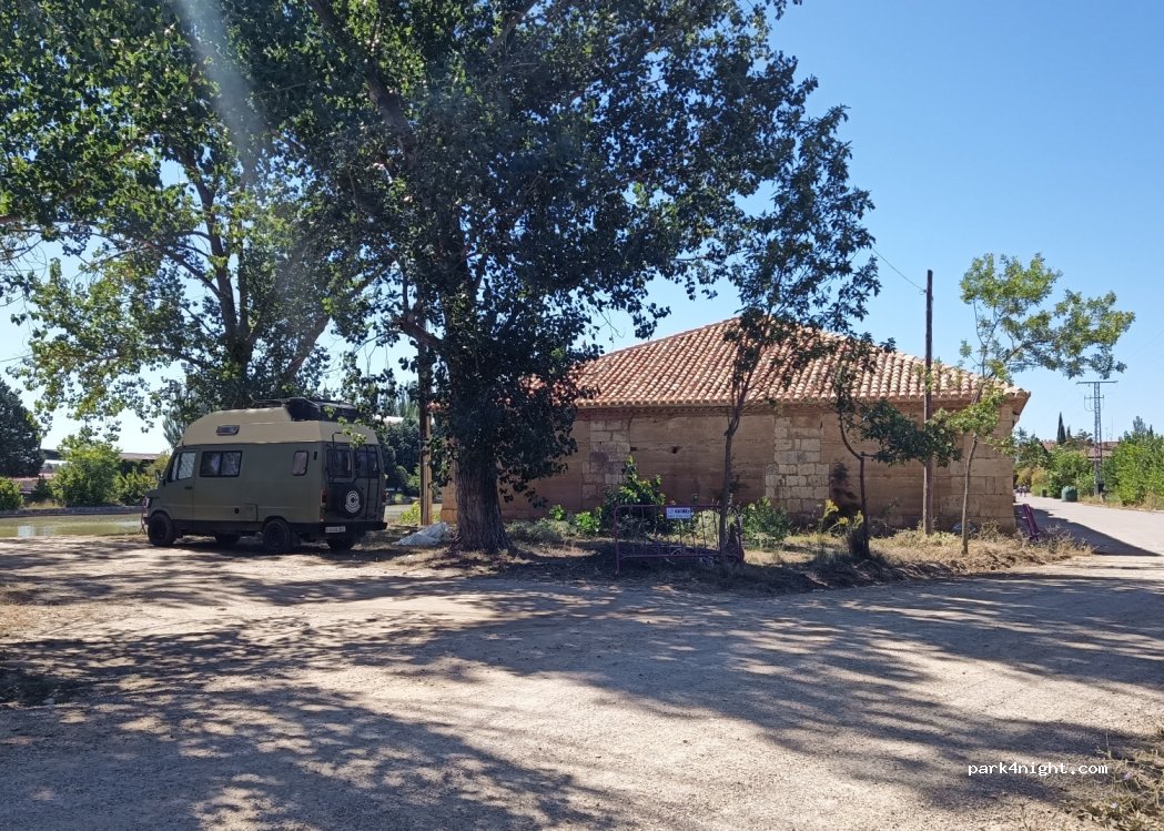 (47800) Medina de Rioseco - 7 Calle Muelles — foto 4