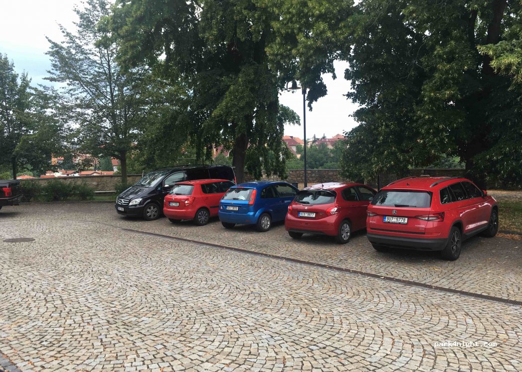 (390 01) Tábor - 7 Betlémská — foto