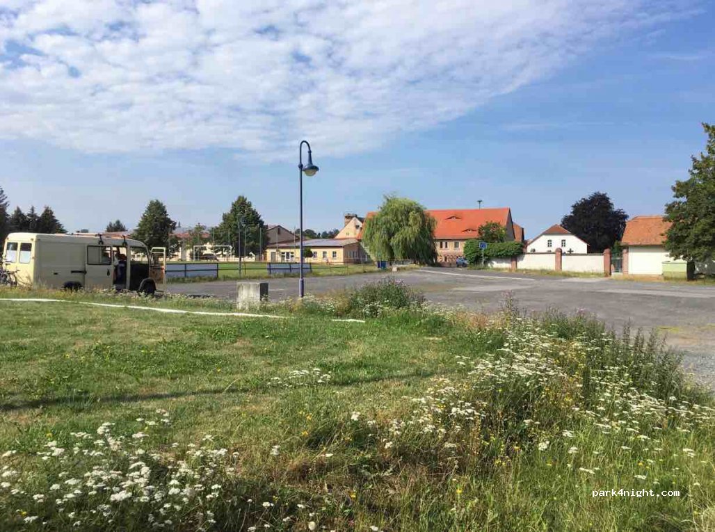 (02748) Bernstadt auf dem Eigen - 52 Dorfstraße — foto 2