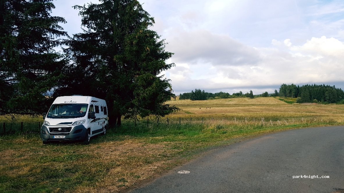 (15160) Landeyrat - D21 — foto