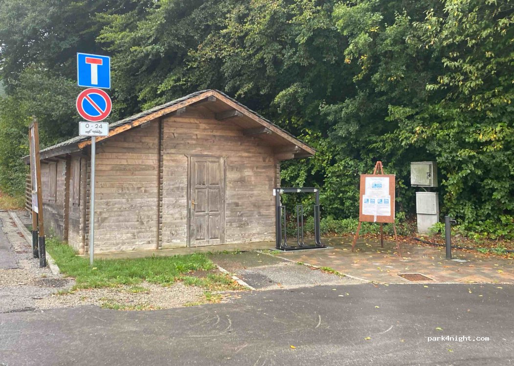 Area sosta Camper Vernante — foto 2