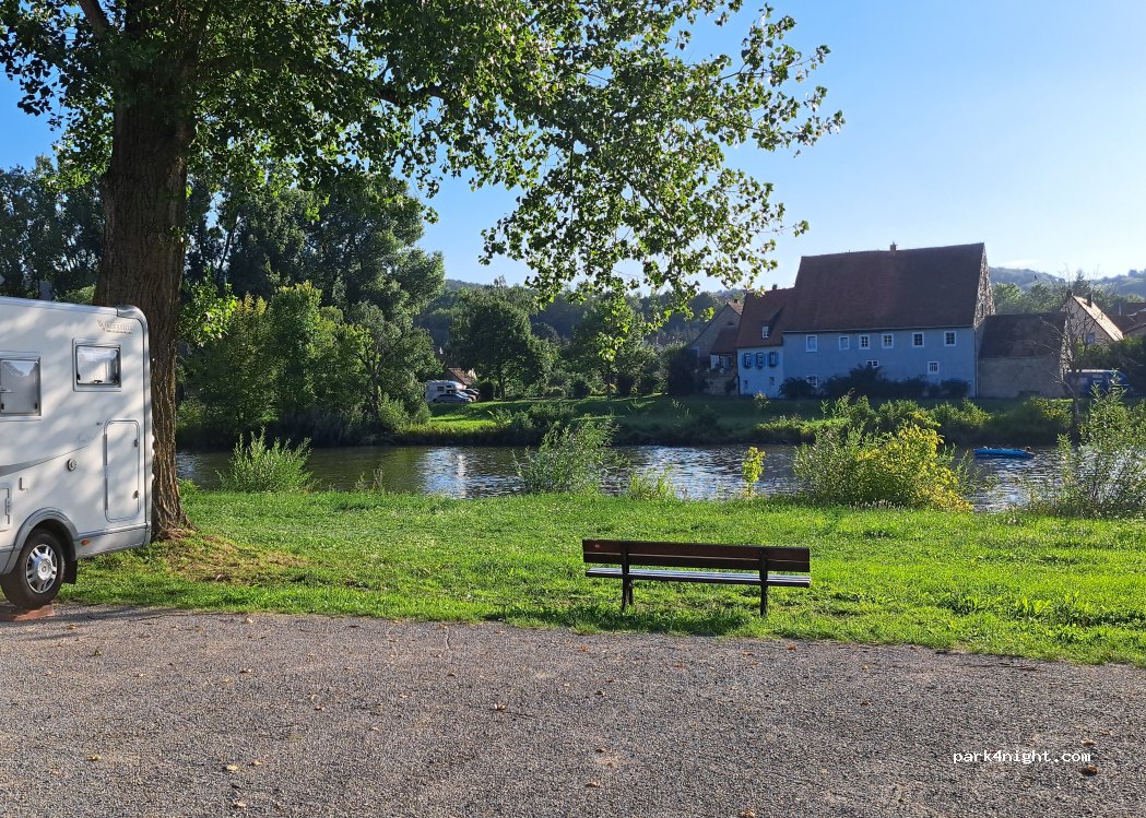 (97286) Sommerhausen - 2 Alte Brückenstraße — foto 2