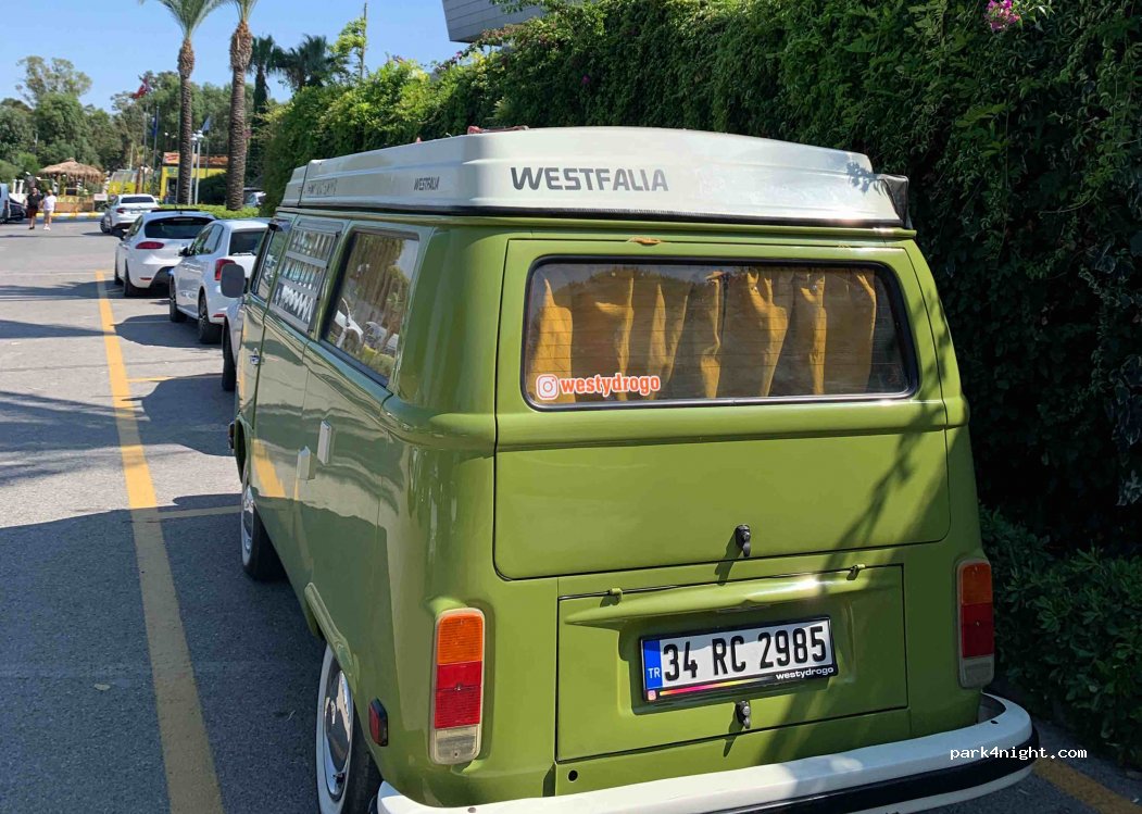 (35330)  - İnciraltı Caddesi — foto 2