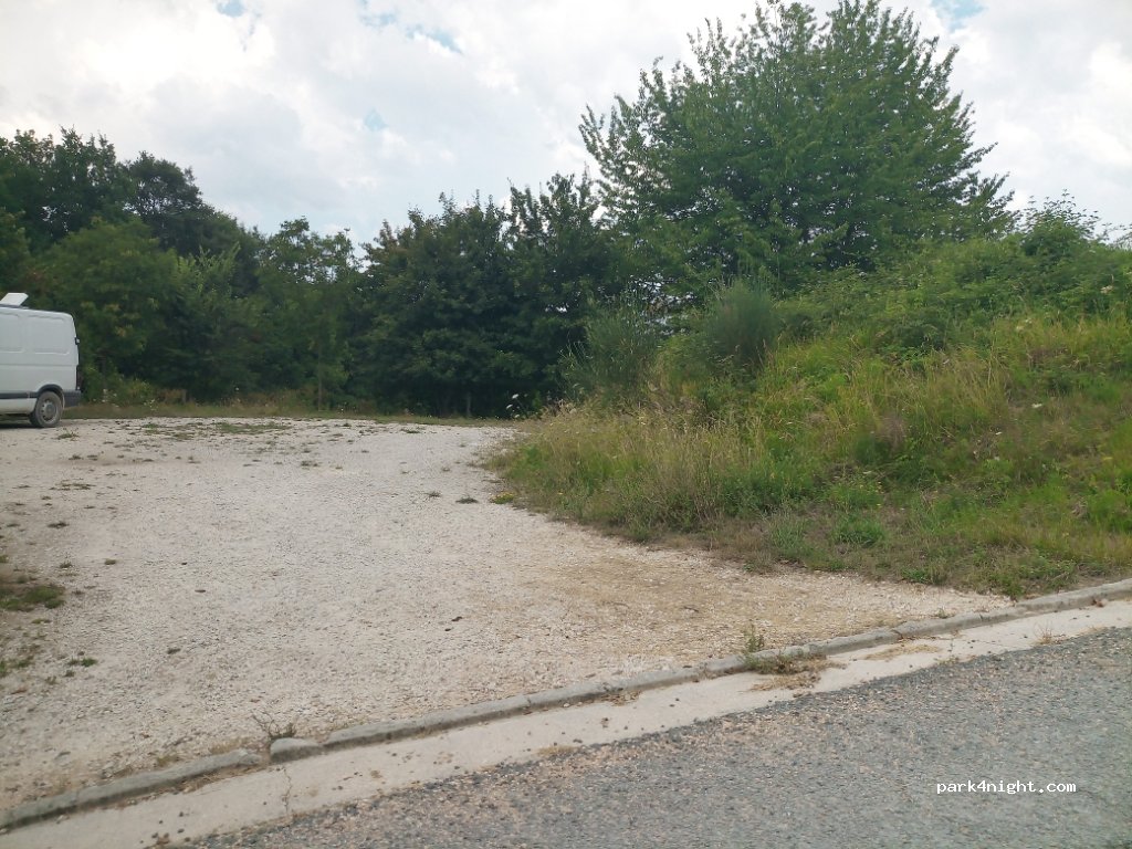 (62027) Isola - Unnamed Road — foto