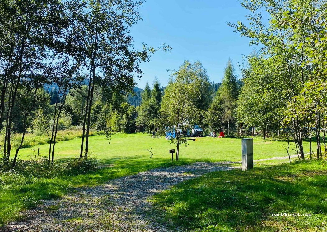 Camping  Domki w lesie, Tylicz — foto 2
