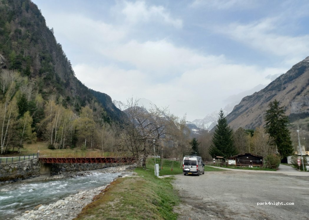 Parcheggio per camper Morgex — foto 4