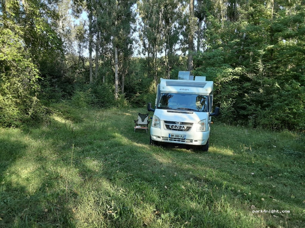 ()  - Unnamed Road — foto 3