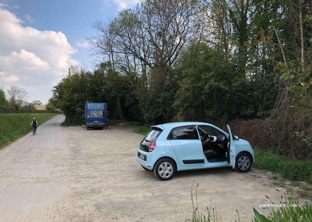 (35000) Rennes - 27 Rue du Manoir de Servigné — foto