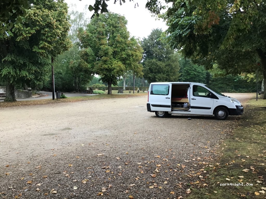 (01340) Attignat - 333 Allée du Château — foto 3