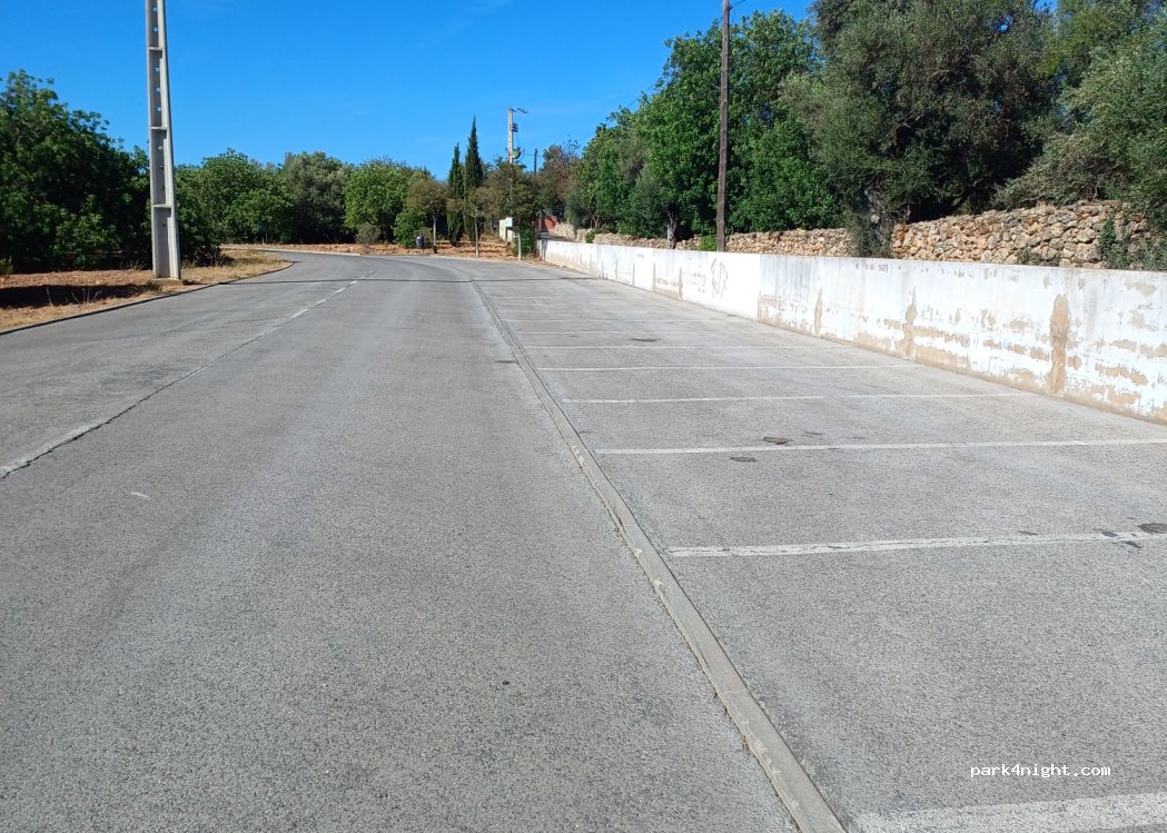 (8100) Loulé - Rua Padre José António Nobre Duarte — foto 3