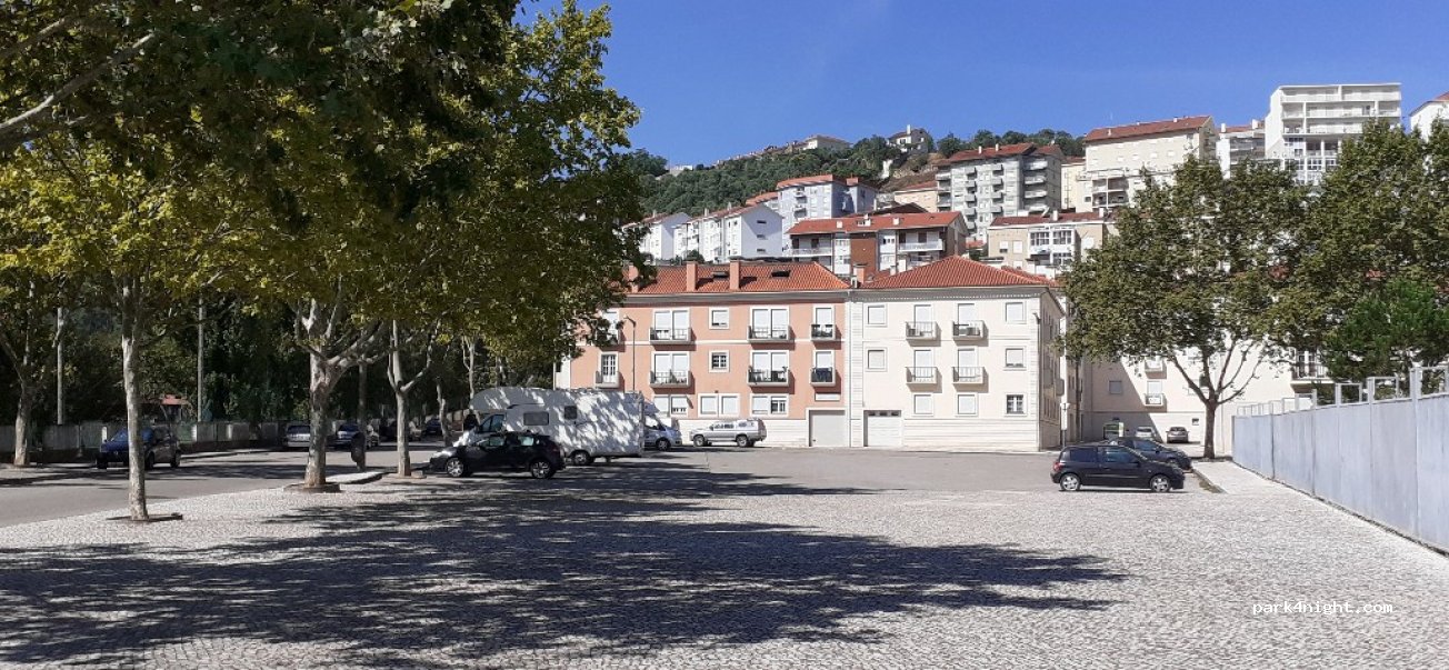 (3040-252) Coimbra - 23 Rua Feitoria dos Linhos — foto