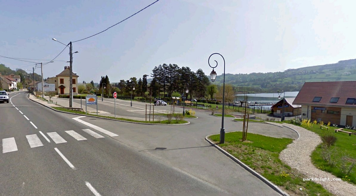 (38850) Paladru - 631 Route du Petit Port — foto