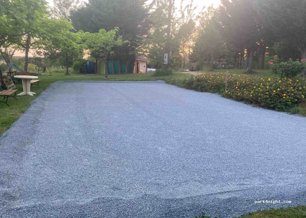 Camping Naturiste Coteau de l'Herm — foto