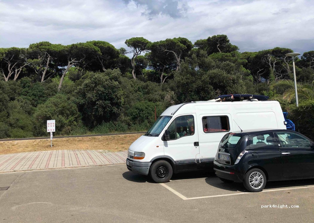 (56128) Marina di Pisa-tirrenia-calambr - 25 Via Lotario Gusmari — foto