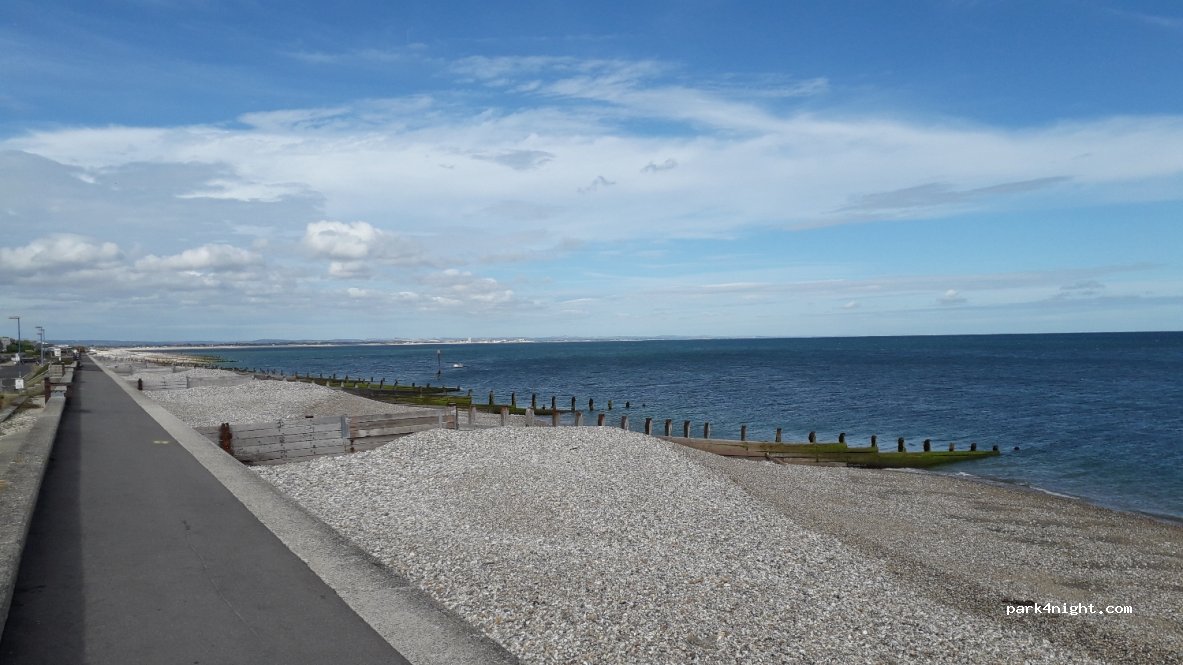 (PO20 0ES) Selsey - 69 East Beach Road — foto 2