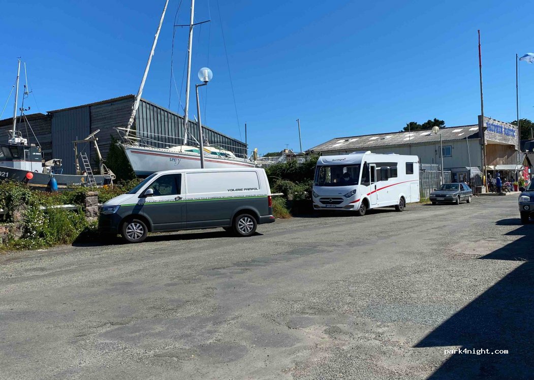 (22500) Paimpol - 2 Rue du Four À Chaux — foto