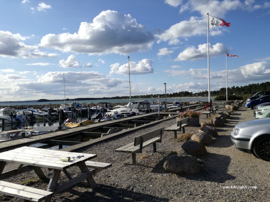 (8420) Knebel - 24 Vestre Strandvej — foto
