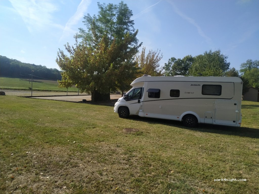 (24600) Vanxains - Verteillac Nord — foto