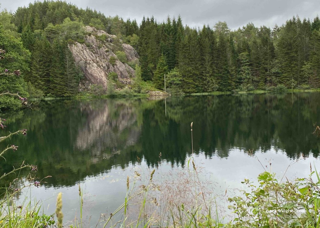 (4407)  - 35 Bjellandsvegen — foto