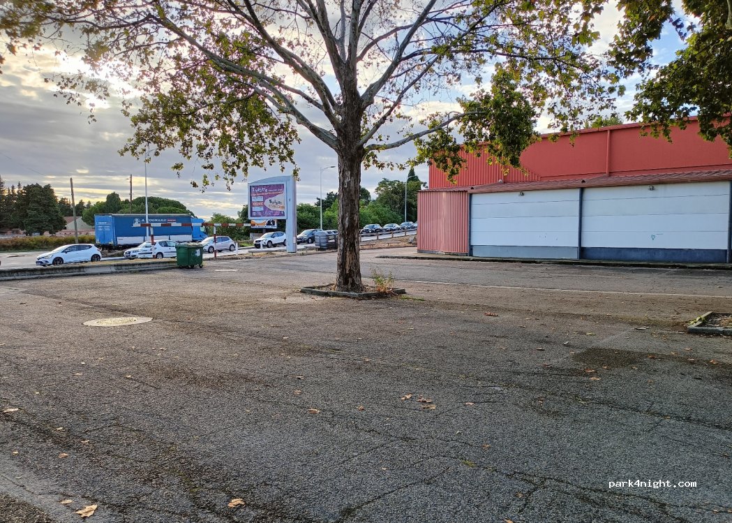 (30900) Nîmes - Avenue du Languedoc — foto 4