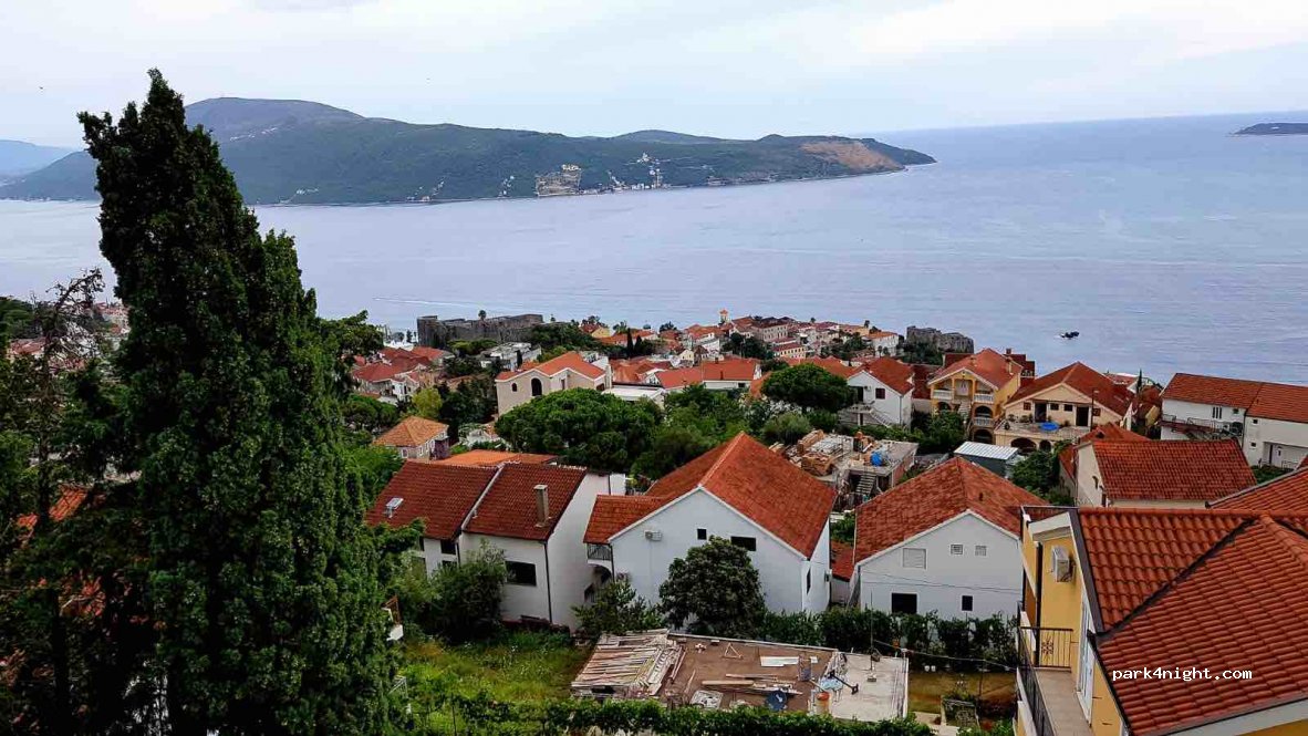 () Herceg - Novi - 47 Srbina — foto 3