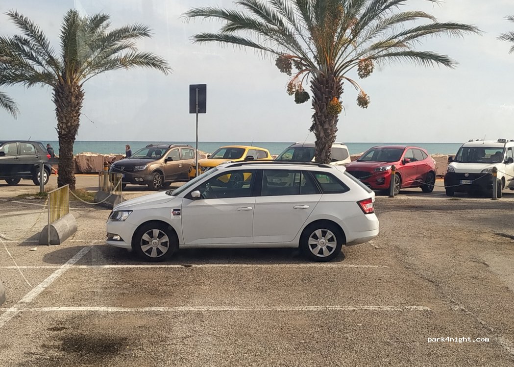 (63074) San Benedetto del Tronto - 12 Viale dei Tigli — foto
