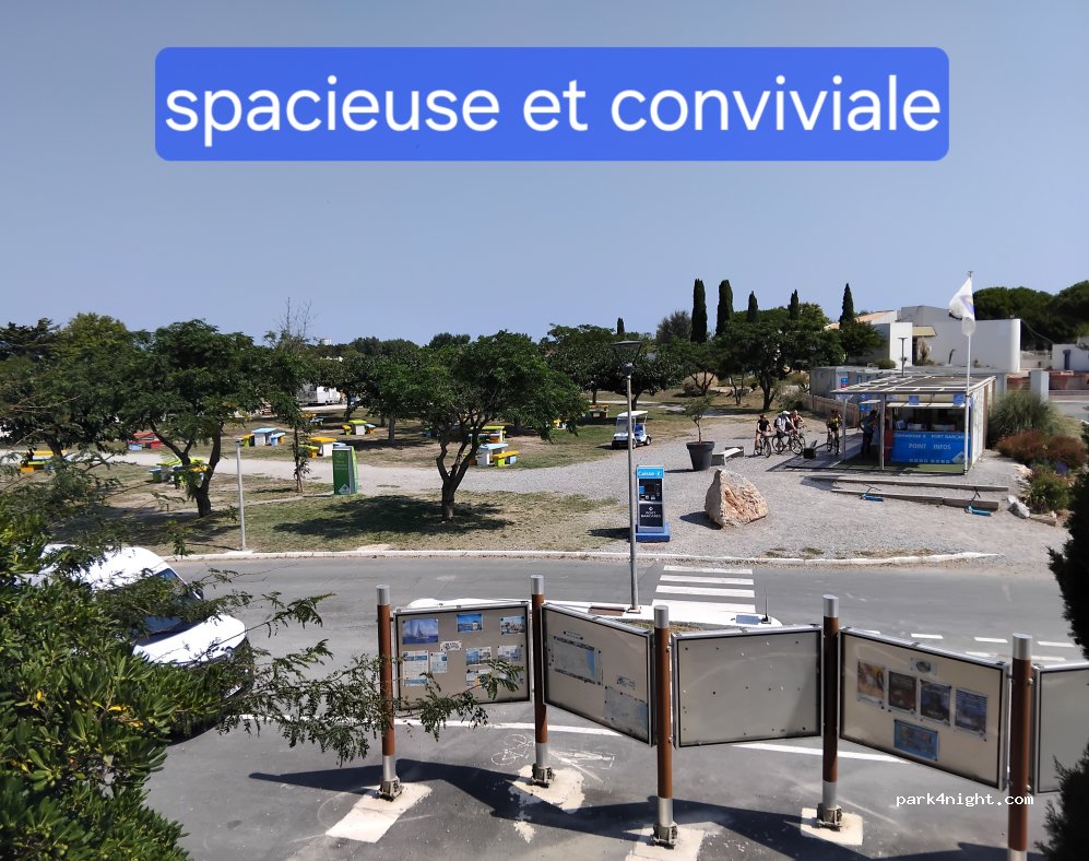 Aire de camping-car de Port Barcarès — foto 4