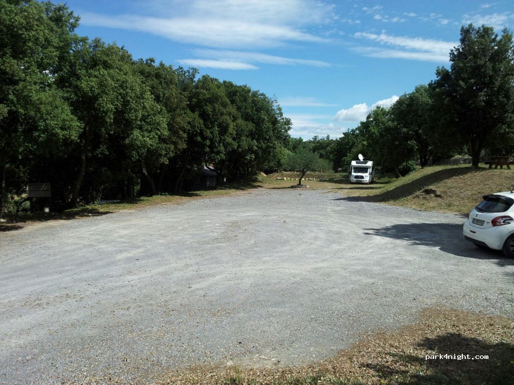 (30360) Vézénobres - Pateferine — foto 2