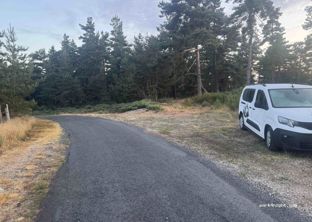 (07660) Lavillatte - Unnamed Road — foto 2