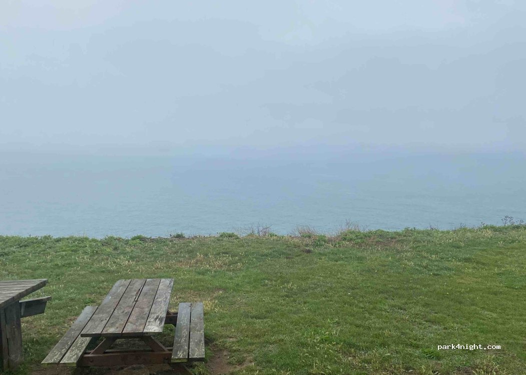 (50340) Flamanville - Unnamed Road — foto 2