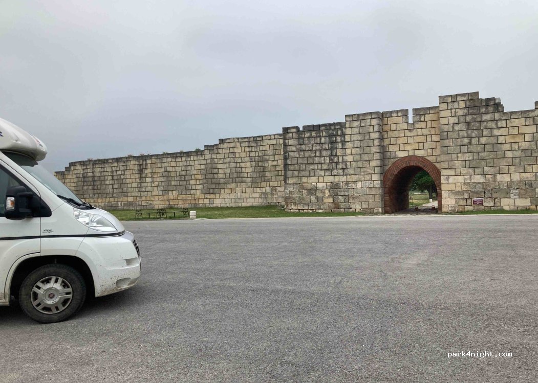 (9920) Pliska - Unnamed Road — foto 2