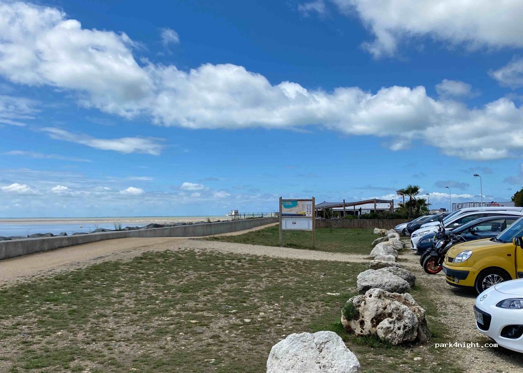 (17440) Aytré - 1 Chemin de La Gigas — foto