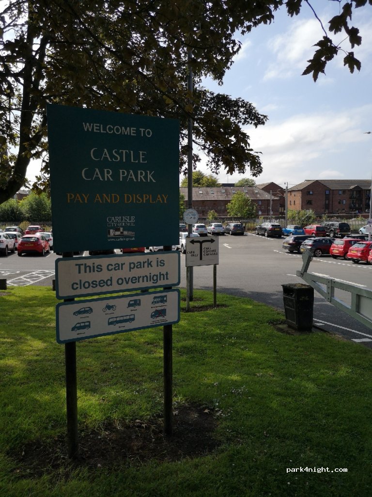 () Carlisle - Devonshire Walk, Coach Park — foto