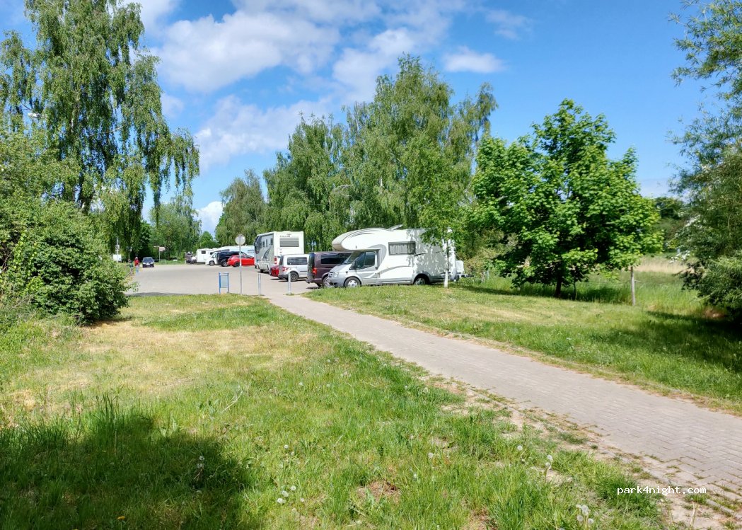 (17493) Greifswald - Max-Reimann-Straße 1 — foto