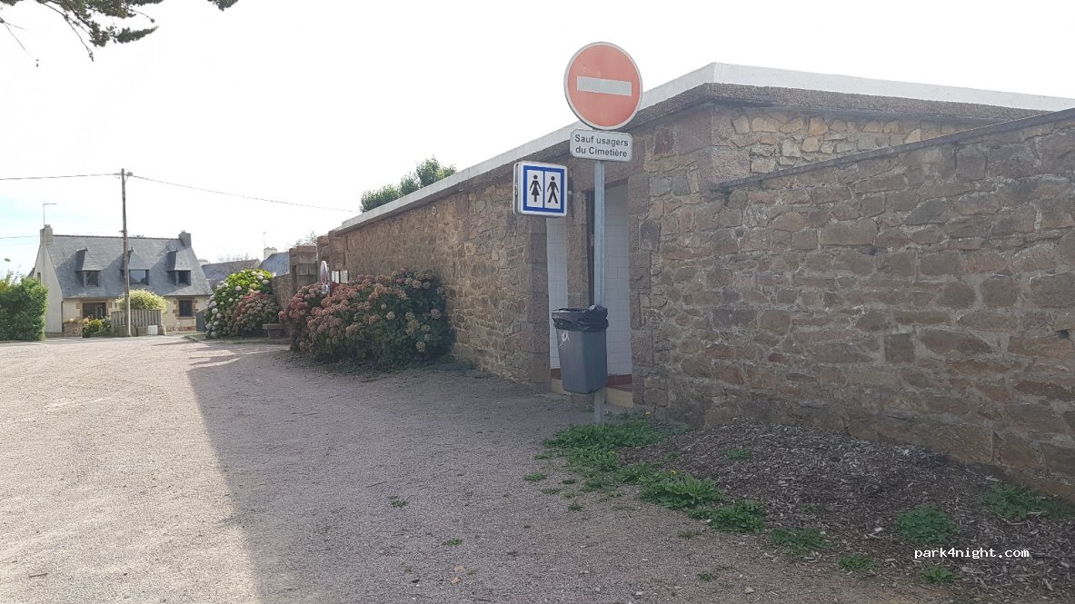 (22700) Perros-Guirec - 46 Rue des Résistants — foto