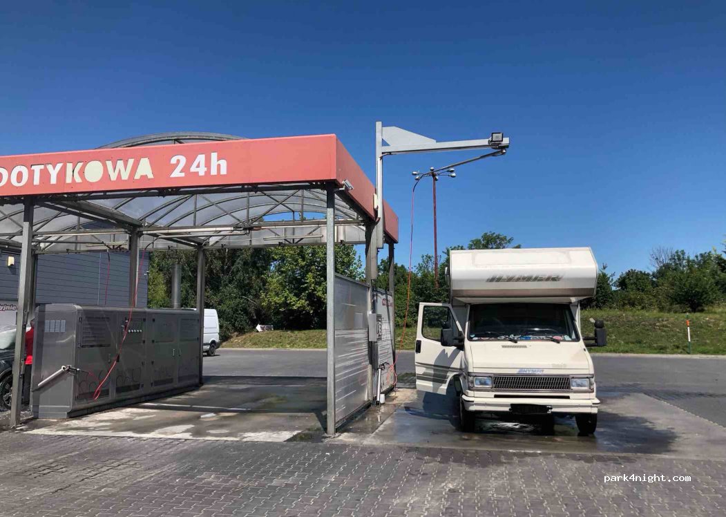 (88-400) Żnin - 10c Dworcowa — foto