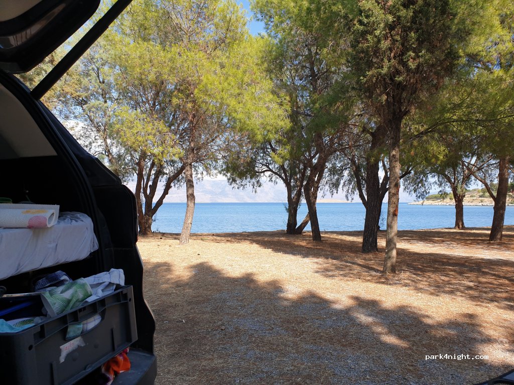 (330 52)  - Ethniki Odos Antirriou Iteas — foto 2