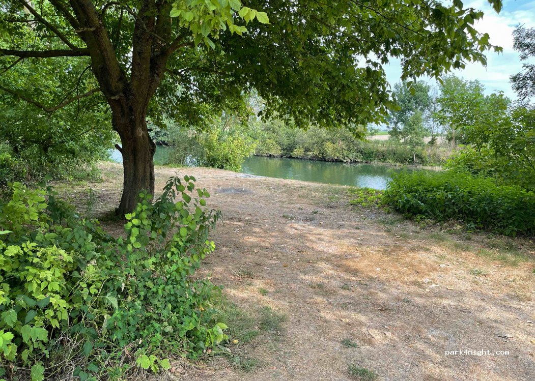 (17800) Brives-sur-Charente - Unnamed Road — foto 4