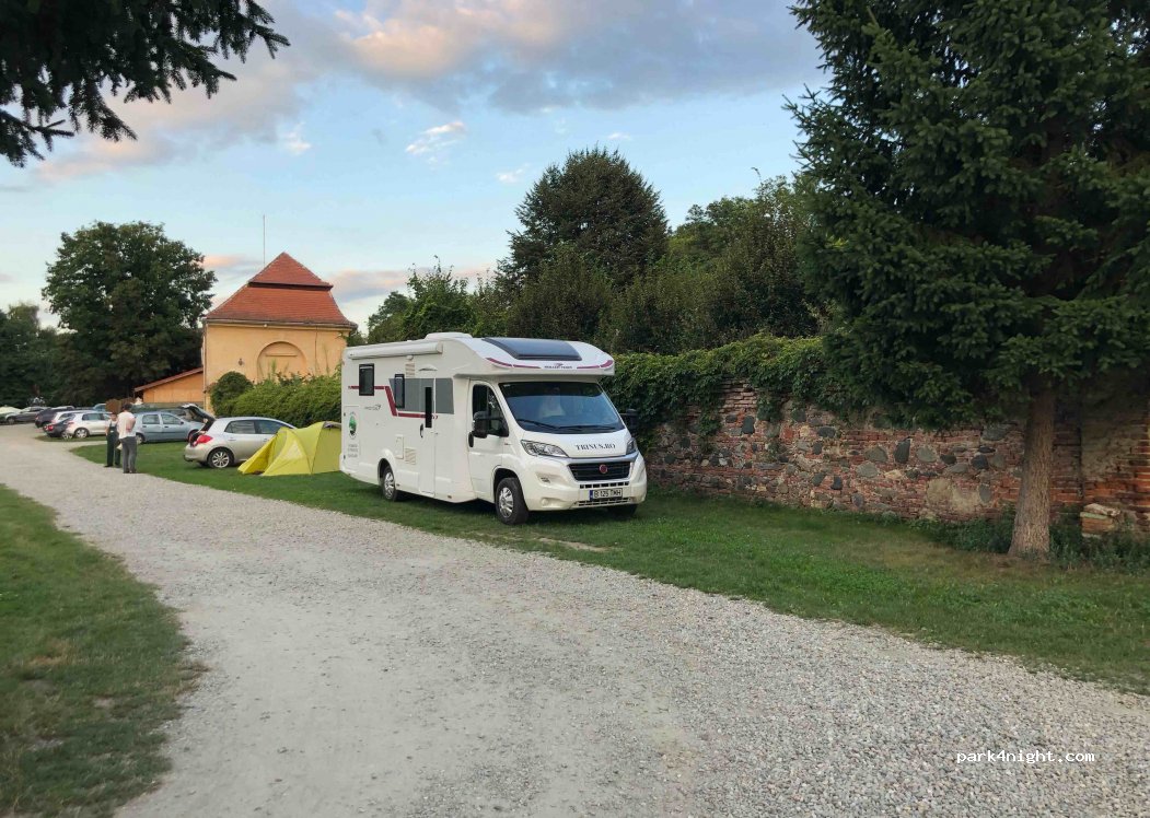 Brukenthal Gardens — foto 2