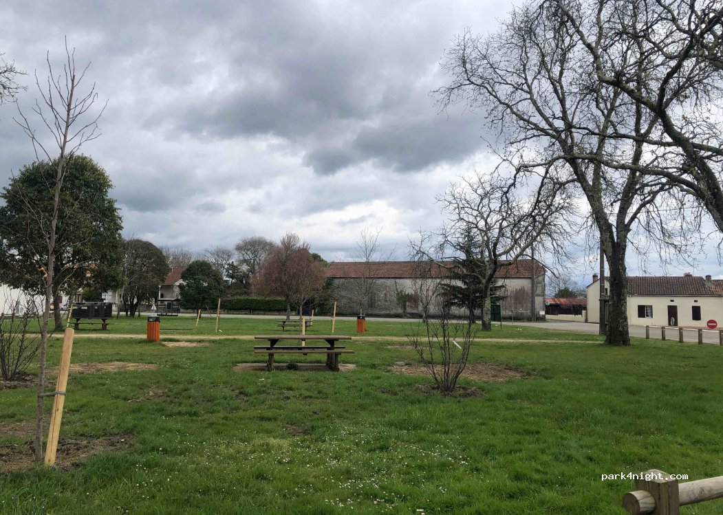 (33690) Grignols - 3 Château d'Eau Street — foto 3