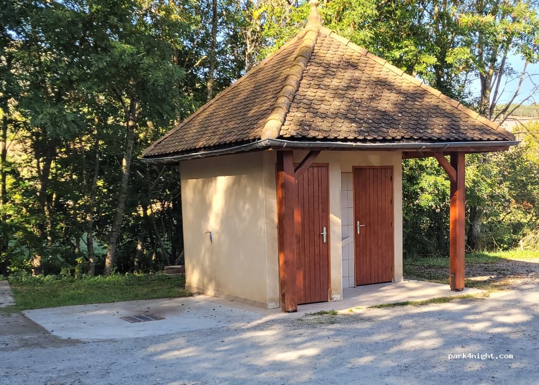 (38710) Saint-Sébastien - Le Village — foto 2