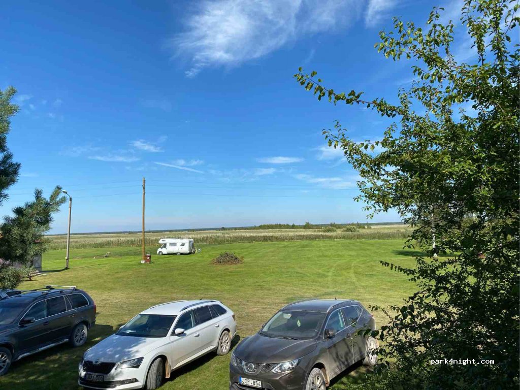 Viesu nams Papes Čakstes — foto