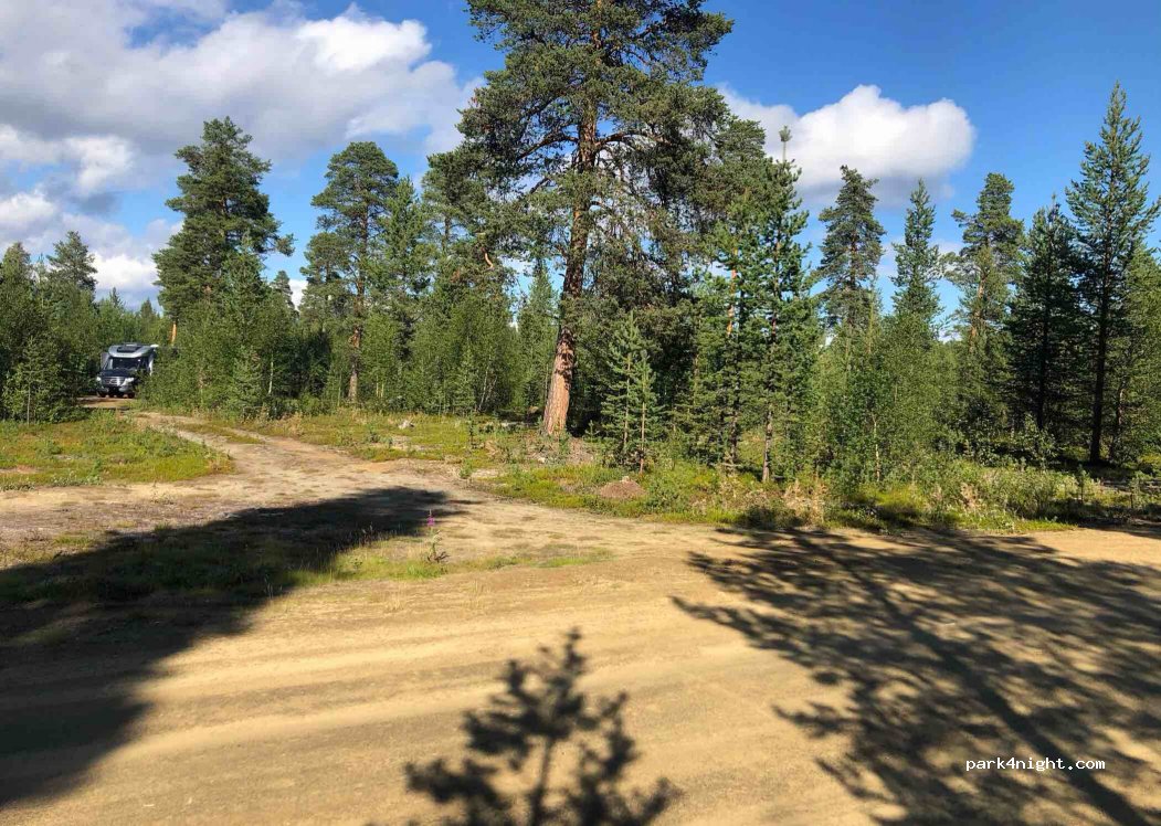 (99870) Inari - 24 Tsiuttajoentie — foto 2
