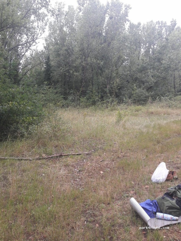 (82210) Saint-Nicolas-de-la-Grave - Unnamed Road — foto 3