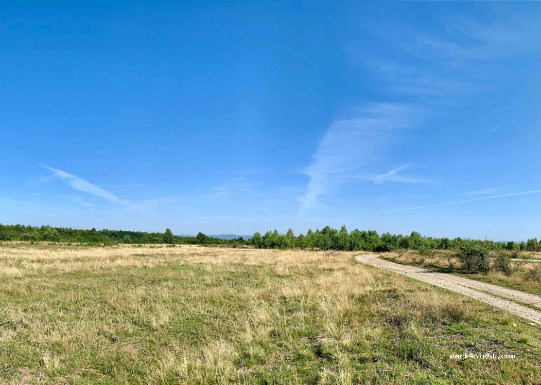 ()  - Unnamed Road — foto